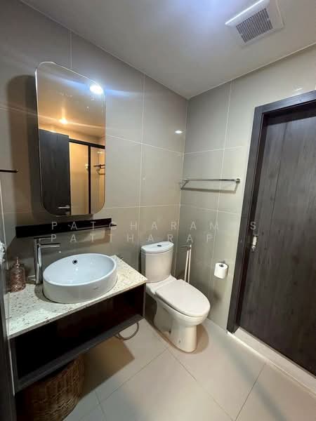 XT Huaikhwang, Bangkok, 244 Ratchadaphisek Road, Huai Khwang, Bangkok, 1 Bedroom, 35 sqm, Condo For Rent, by Patcharames Pattharapornviboon, 500340752 - DDproperty.com