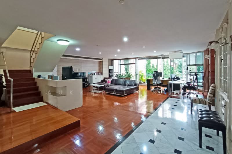 Premier Condominium : พรีเมียร์ คอนโดมิเนียม, กรุงเทพ, ถนนสุขุมวิท 24, คลองตัน, คลองเตย, กรุงเทพ, 410 ตร.ม., คอนโด ขาย, โดย Pemika Aukkaraleekul, 500340801 - DDproperty.com