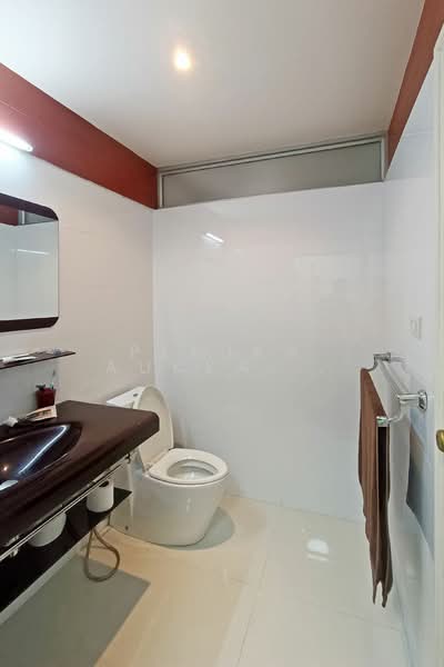 Premier Condominium : พรีเมียร์ คอนโดมิเนียม, กรุงเทพ, ถนนสุขุมวิท 24, คลองตัน, คลองเตย, กรุงเทพ, 410 ตร.ม., คอนโด ขาย, โดย Pemika Aukkaraleekul, 500340801 - DDproperty.com