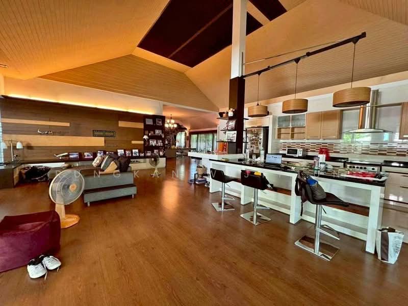 undefined, Bangkok, Phlapphla, Wang Thonglang, Bangkok, 3 Bedrooms, 204 sqm, Single Detached House For Sale, by Rungkan Wijitjun, 500340843 - DDproperty.com