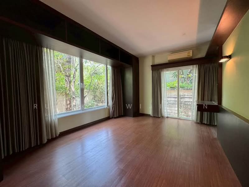 undefined, Bangkok, Phlapphla, Wang Thonglang, Bangkok, 3 Bedrooms, 204 sqm, Single Detached House For Sale, by Rungkan Wijitjun, 500340843 - DDproperty.com