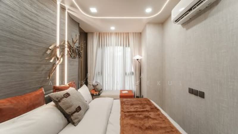 Life Charoennakhon-Sathorn, Bangkok, 670 Charoen Nakhon Road, Bang Lam Phu Lang, Khlong San, Bangkok, 1 Bedroom, 30 sqm, Condo For Sale, by Pemika Aukkaraleekul, 500340896 - DDproperty.com