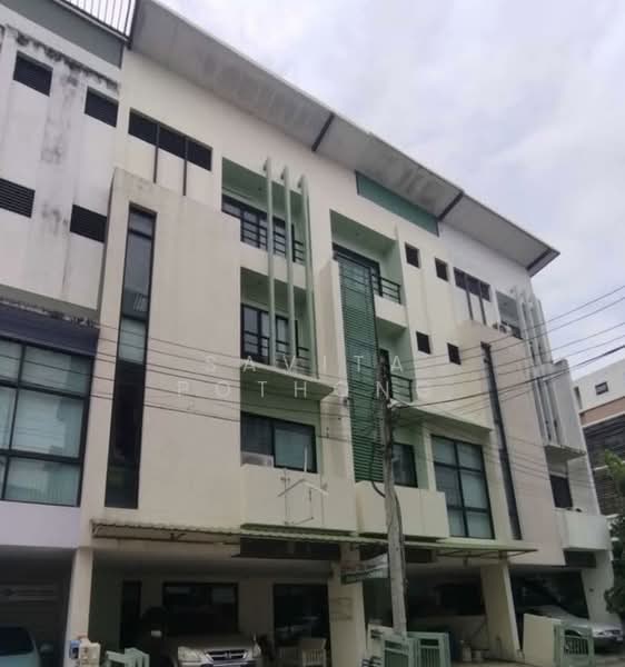 Nirvana Park Sukhumvit 77, Bangkok, Sukhumvit 77, On Nut Road, Prawet, Bangkok, 3 Bedrooms, 228 sqm, Townhouse For Sale, by Savita Pothong, 500340963 - DDproperty.com