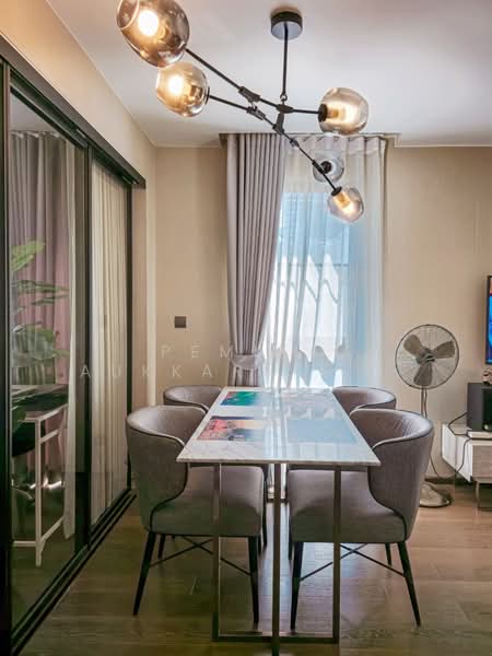 Na Vara Residence : ณ วรา เรสซิเดนส์, กรุงเทพ, 33/6 ซอย หลังสวน, ลุมพินี, ปทุมวัน, กรุงเทพ, 67 ตร.ม., คอนโด ขาย, โดย Pemika Aukkaraleekul, 500340977 - DDproperty.com