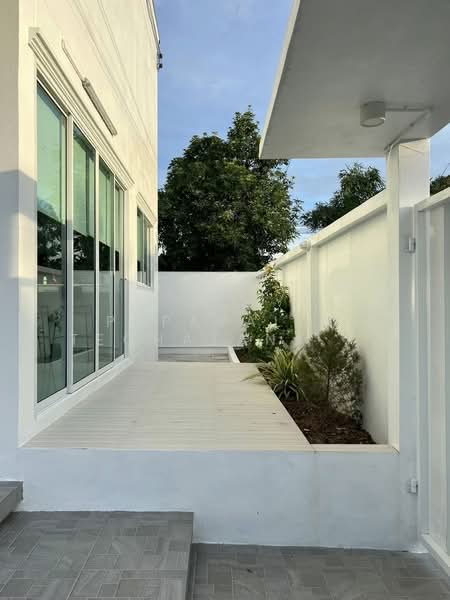 undefined, กรุงเทพ, ลาดกระบัง, กรุงเทพ, 250 ตร.ม., บ้านเดี่ยว ให้เช่า, โดย Papavalin Techatanaphuwit, 500340985 - DDproperty.com