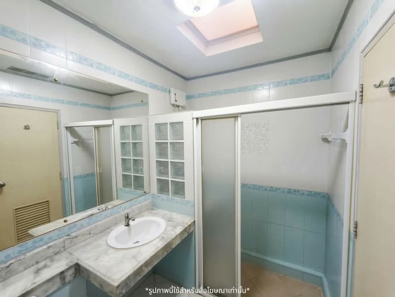 Budsarin Thonburirom, Samut Prakan, Soi Pracha Uthit 129, Bang Kru, Phra Pra Daeng, Samut Prakan, 3 Bedrooms, 120 sqm, Townhouse For Sale, by กมลกร ดาวลอย, 500341009 - DDproperty.com