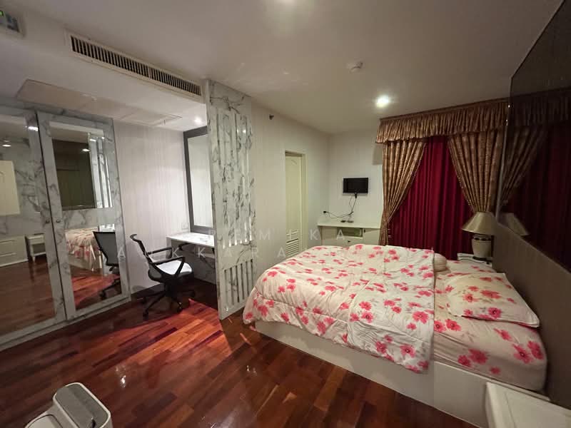 Las Colinas, Bangkok, Sukhumvit 21 Road, Khlongtoei Nua, Watthana, Bangkok, 2 Bedrooms, 186 sqm, Condo For Sale, by Pemika Aukkaraleekul, 500341018 - DDproperty.com