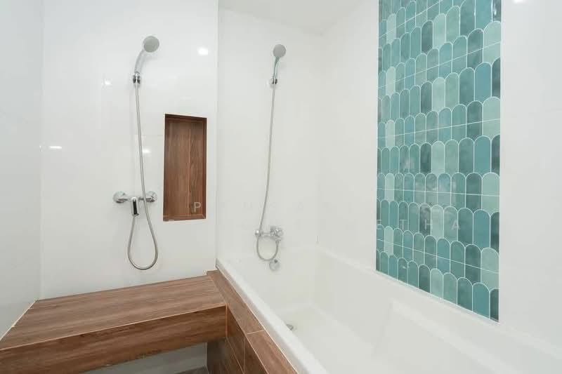 PSJ Penthouse, Bangkok, Soi Sukhumvit 6, Khlong Toei, Bangkok, 2 Bedrooms, 76 sqm, Apartment For Rent, by Pensasi Ongphichetmetha, 500341030 - DDproperty.com