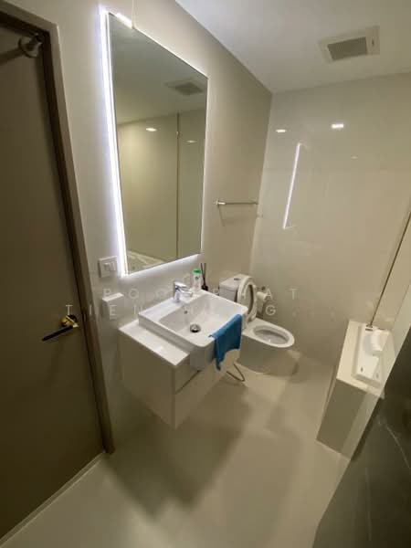 Centric Ratchayothin, Bangkok, 1656 Phahonyothin Rd, Lat Yao, Chatuchak, Bangkok, 2 Bedrooms, 56 sqm, Condo For Sale, by Poomphat Tienthongsakul, 500341055 - DDproperty.com