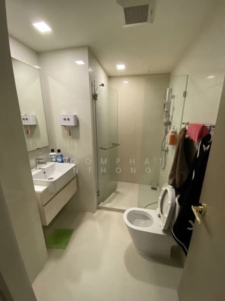 Centric Ratchayothin, Bangkok, 1656 Phahonyothin Rd, Lat Yao, Chatuchak, Bangkok, 2 Bedrooms, 56 sqm, Condo For Sale, by Poomphat Tienthongsakul, 500341055 - DDproperty.com