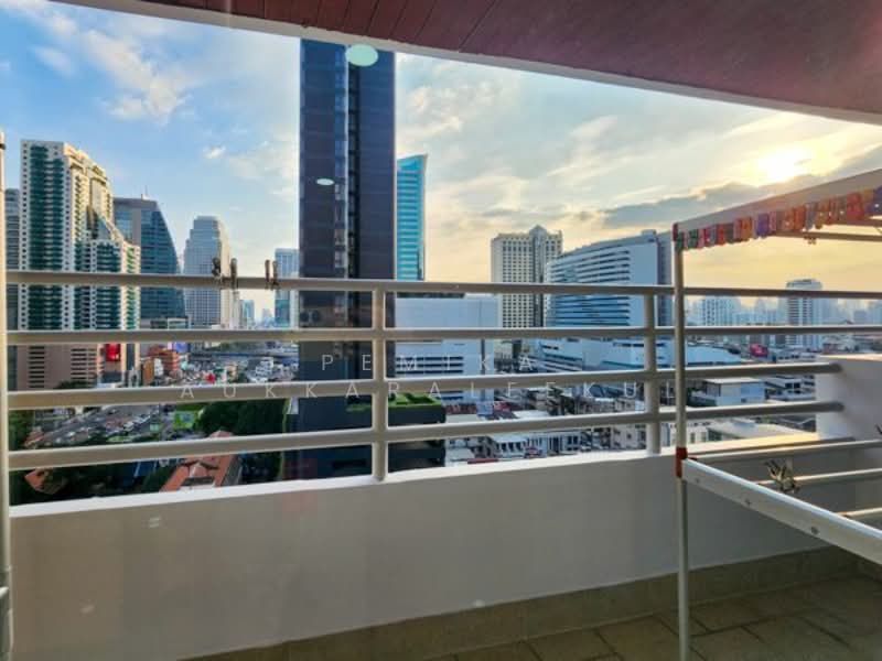 Wattana Heights, Bangkok, Sukhumvit Road, Khlongtoei Nua, Watthana, Bangkok, 3 Bedrooms, 336 sqm, Condo For Sale, by Pemika Aukkaraleekul, 500341071 - DDproperty.com
