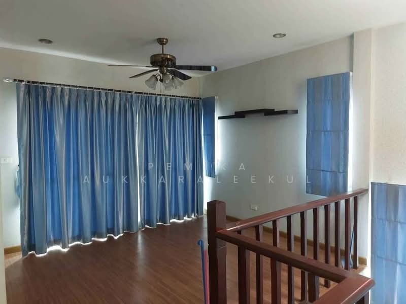 undefined, Bangkok, Praborommaharatchawang, Phra Nakhon, Bangkok, 3 Bedrooms, 300 sqm, Single Detached House For Sale, by Pemika Aukkaraleekul, 500341088 - DDproperty.com