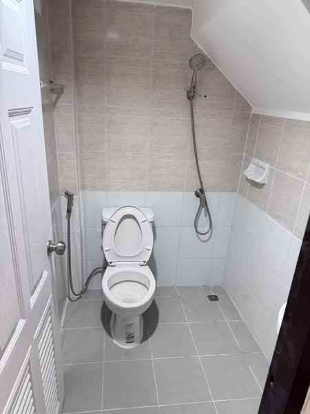 Lallyville Village, Srinakarin, Samut Prakan, Bang Kaeo, Bang Plee, Samut Prakan, 4 Bedrooms, 84 sqm, Townhouse For Rent, by PATTANAPOL SOODTO, 500341115 - DDproperty.com