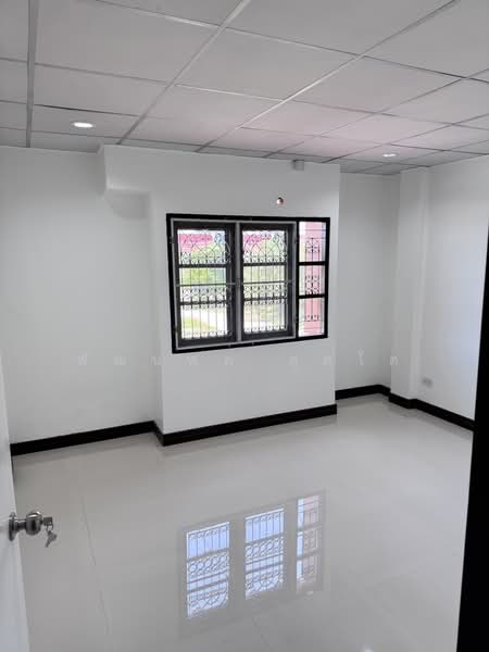 Lallyville Village, Srinakarin, Samut Prakan, Bang Kaeo, Bang Plee, Samut Prakan, 4 Bedrooms, 84 sqm, Townhouse For Rent, by PATTANAPOL SOODTO, 500341115 - DDproperty.com