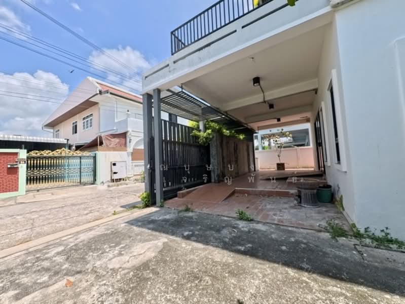 บ้านเดี่ยวราชพฤกษ์ - บางแวก 58 ซอยบางแวก 58 แยก 1 ถ.บางแวก แขวงบางแวก เขตภาษีเจริญ กรุงเทพมหานคร, Bangkok, บางแวก(ช่วงระหว่างราชพฤกษ์-พุทธมณฑลสาย1), Bang Waek, Phasi Charoen, Bangkok, 5 Bedrooms, 216 sqm, Single Detached House For Sale, by คุณบุษบง บุญมีเจริญพันธ์, 500341118 - DDproperty.com