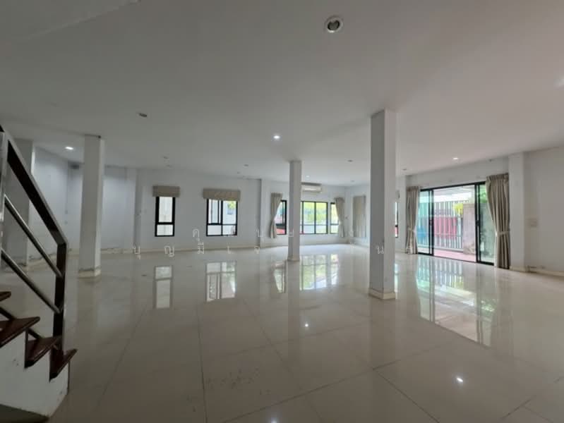 บ้านเดี่ยวราชพฤกษ์ - บางแวก 58 ซอยบางแวก 58 แยก 1 ถ.บางแวก แขวงบางแวก เขตภาษีเจริญ กรุงเทพมหานคร, Bangkok, บางแวก(ช่วงระหว่างราชพฤกษ์-พุทธมณฑลสาย1), Bang Waek, Phasi Charoen, Bangkok, 5 Bedrooms, 216 sqm, Single Detached House For Sale, by คุณบุษบง บุญมีเจริญพันธ์, 500341118 - DDproperty.com