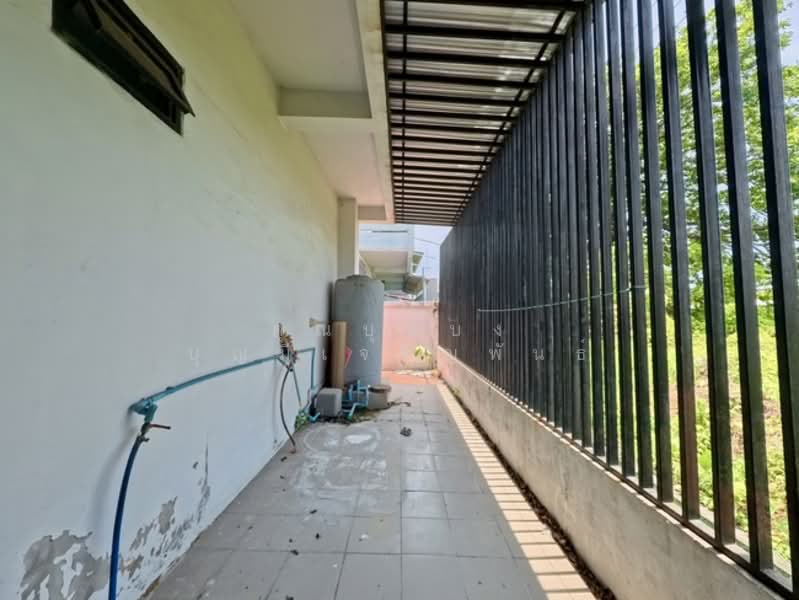 บ้านเดี่ยวราชพฤกษ์ - บางแวก 58 ซอยบางแวก 58 แยก 1 ถ.บางแวก แขวงบางแวก เขตภาษีเจริญ กรุงเทพมหานคร, Bangkok, บางแวก(ช่วงระหว่างราชพฤกษ์-พุทธมณฑลสาย1), Bang Waek, Phasi Charoen, Bangkok, 5 Bedrooms, 216 sqm, Single Detached House For Sale, by คุณบุษบง บุญมีเจริญพันธ์, 500341118 - DDproperty.com