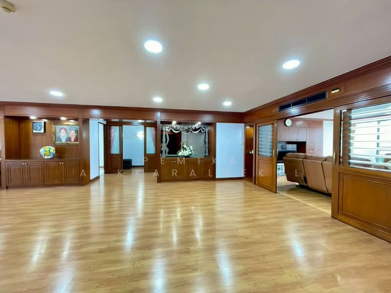 Wattana Heights, Bangkok, Sukhumvit Road, Khlongtoei Nua, Watthana, Bangkok, 3 Bedrooms, 336 sqm, Condo For Sale, by Pemika Aukkaraleekul, 500341132 - DDproperty.com