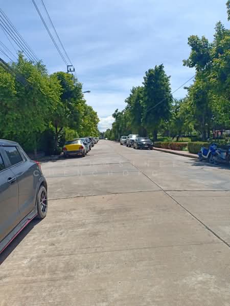 The Plant Rama 9-Wongwaen, Bangkok, Rural Development Road 3, Khlong Song Ton Nun, Lat Krabang, Bangkok, 3 Bedrooms, 260 sqm, Single Detached House For Sale, by Suthasinee Chenchopching, 500341142 - DDproperty.com
