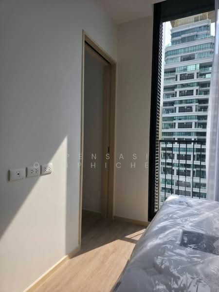 Noble State 39, Bangkok, 35 Soi Sukhumvit 39, Khlong Tan Nua, Watthana, Bangkok, 1 Bedroom, 42 sqm, Condo For Rent, by Pensasi Ongphichetmetha, 500341192 - DDproperty.com