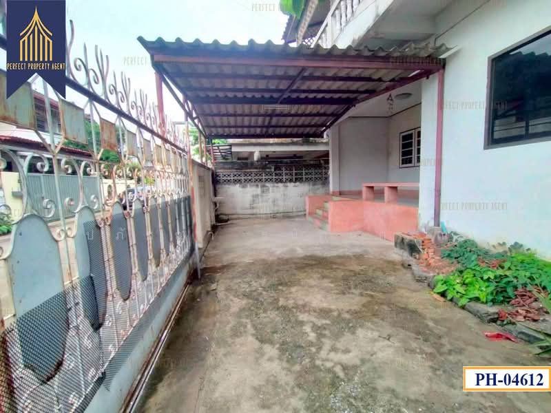 บ้านเดี่ยว 2 ชั้น เคหะนคร 3 ตามสภาพ ฟรีโอน พัฒนาการ 50, Bangkok, Suan Luang, Bangkok, 4 Bedrooms, 150 sqm, Single Detached House For Sale, by ปภัชญา ธนัตถ์ภรณ์, 500341206 - DDproperty.com