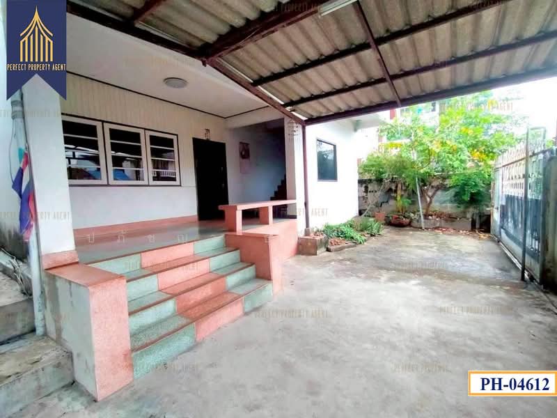 บ้านเดี่ยว 2 ชั้น เคหะนคร 3 ตามสภาพ ฟรีโอน พัฒนาการ 50, Bangkok, Suan Luang, Bangkok, 4 Bedrooms, 150 sqm, Single Detached House For Sale, by ปภัชญา ธนัตถ์ภรณ์, 500341206 - DDproperty.com