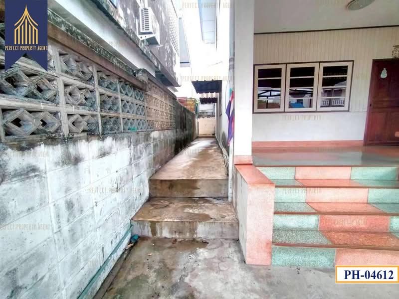 บ้านเดี่ยว 2 ชั้น เคหะนคร 3 ตามสภาพ ฟรีโอน พัฒนาการ 50, Bangkok, Suan Luang, Bangkok, 4 Bedrooms, 150 sqm, Single Detached House For Sale, by ปภัชญา ธนัตถ์ภรณ์, 500341206 - DDproperty.com