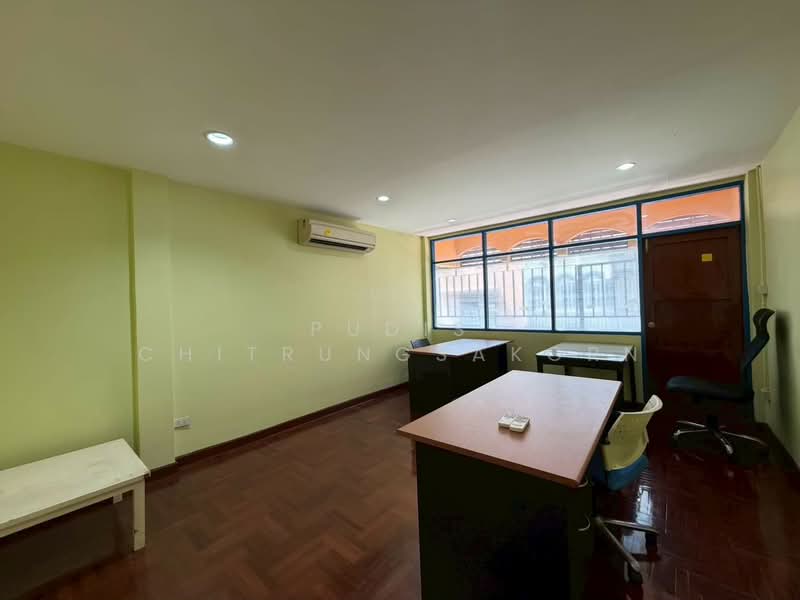 Commercial Building for Rent near Saphan Khwai BTS Station, Bangkok, Samsen Nai, Phaya Thai, Bangkok, , 400 sqm, Shophouse For Rent, by Pudis Chitrungsakorn, 500341224 - DDproperty.com