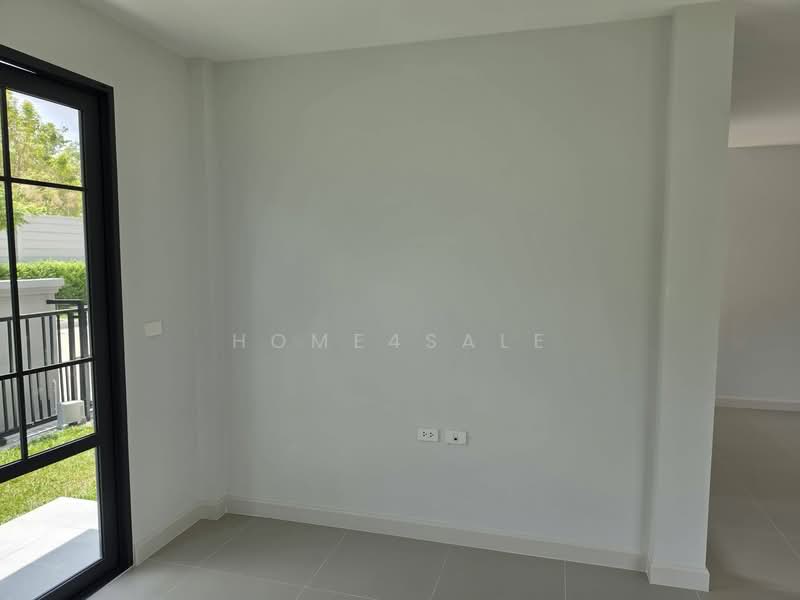 Baan Klang Muang The Edition Srinakarin-Suanluang, Bangkok, Dok Mai, Prawet, Bangkok, 3 Bedrooms, 161 sqm, Townhouse For Rent, by Home4sale, 500341235 - DDproperty.com