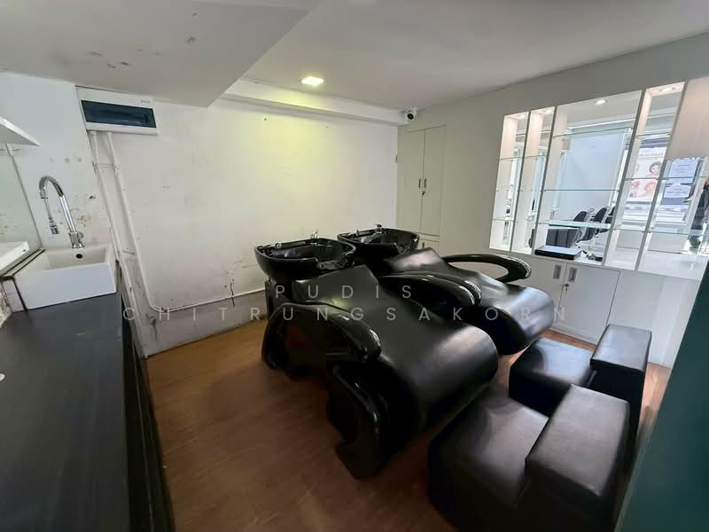 Retail Space for Rent / Takeover – Ari, Bangkok, Samsen Nai, Phaya Thai, Bangkok, , 64 sqm, Retail Space For Rent, by Pudis Chitrungsakorn, 500341237 - DDproperty.com