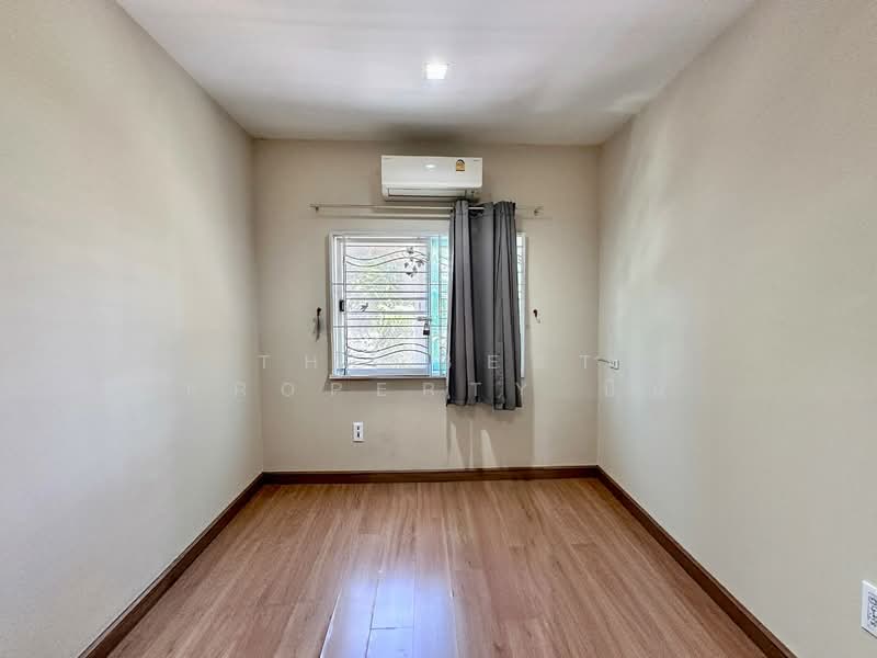 Golden Town Sriracha-Assumption, Chon Buri (Pattaya), Kaokilo, Surasak, Si Racha, Chon Buri (Pattaya), 4 Bedrooms, 131 sqm, Townhouse For Sale, by The Best Property ปิ่น, 500341259 - DDproperty.com