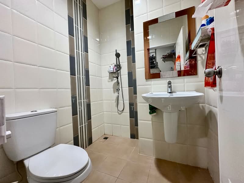 Golden Town Sriracha-Assumption, Chon Buri (Pattaya), Kaokilo, Surasak, Si Racha, Chon Buri (Pattaya), 4 Bedrooms, 131 sqm, Townhouse For Sale, by The Best Property ปิ่น, 500341259 - DDproperty.com