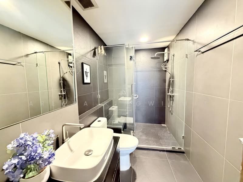 Rhythm Ratchada, Bangkok, 558 Ratchadaphisek Road, Samsen Nok, Huai Khwang, Bangkok, 1 Bedroom, 46 sqm, Condo For Sale, by Areeya Kingwichit, 500341326 - DDproperty.com