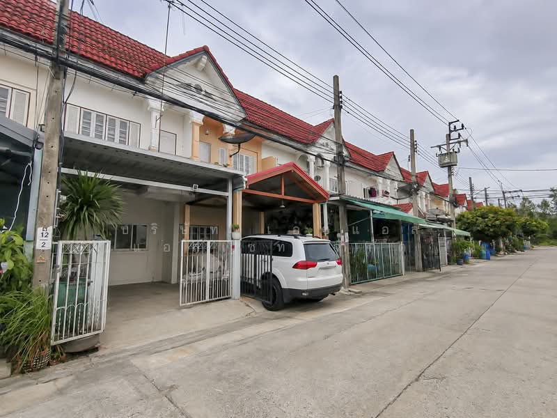 Two-story townhouse in Klom Phirun Village, Phraek Sa, Samut Prakan, Phraeksa, Muang Samut Prakarn, Samut Prakan, 3 Bedrooms, 110 sqm, Townhouse For Sale, by บริษัท เอชแอล แอสเซท จำกัด, 500341344 - DDproperty.com