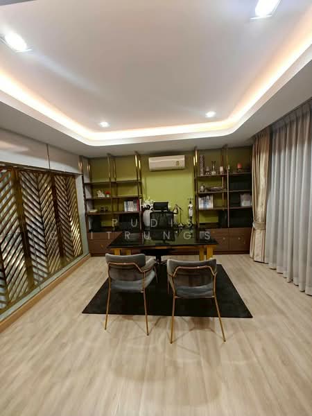Home Office ให้เช่า - ลาดพร้าววังหิน พร้อมเฟอร์นิเจอร์ครบ พร้อมเข้าอยู่, กรุงเทพ, ลาดพร้าว, กรุงเทพ, 300 ตร.ม., ตึกแถว-อาคารพาณิชย์ ให้เช่า, โดย Pudis Chitrungsakorn, 500341366 - DDproperty.com