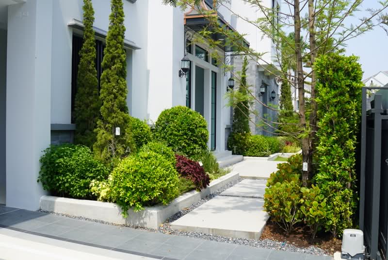 Nantawan Rama 9 - New Krungthepkreetha, Bangkok, Saphan Sung, Bangkok, 5 Bedrooms, 608 sqm, Single Detached House For Sale, by Parichat J, 500341388 - DDproperty.com