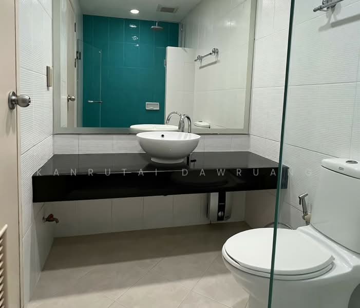 St Louis Grand Terrace, Bangkok, Soi Sathon 11 S Sathon Rd, Yan Nawa, Sathon, Bangkok, Studio, 47 sqm, Condo For Sale, by Kanrutai Dawruang, 500341413 - DDproperty.com