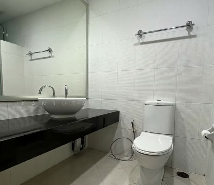 St Louis Grand Terrace, Bangkok, Soi Sathon 11 S Sathon Rd, Yan Nawa, Sathon, Bangkok, Studio, 47 sqm, Condo For Sale, by Kanrutai Dawruang, 500341413 - DDproperty.com