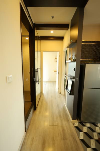 CENTRIC Ari Station, Bangkok, 27 Phahonyothin Road, Samsen Nai, Phaya Thai, Bangkok, 2 Bedrooms, 51 sqm, Condo For Rent, by Hathairat Rookphan , 500341487 - DDproperty.com