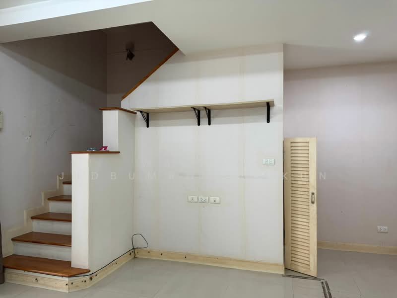 The Metro Rama 9, Bangkok, Soi 3/2, Prawet, Bangkok, 3 Bedrooms, 100 sqm, Townhouse For Sale, by Walapa Jidbumrungsakun, 500341507 - DDproperty.com