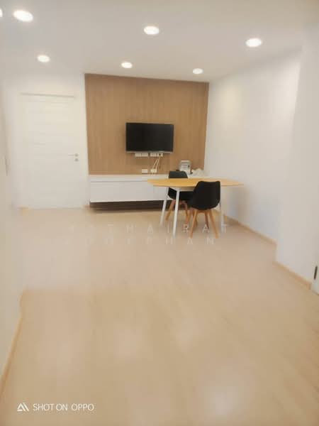 39 Suites, Bangkok, Sukhumvit 39, Khlong Tan Nua, Watthana, Bangkok, 2 Bedrooms, 65 sqm, Condo For Rent, by Hathairat Rookphan , 500341531 - DDproperty.com