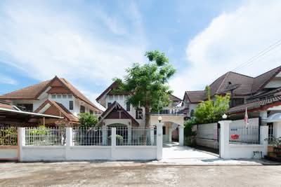 ขาย - หมู่บ้านธงชัย พาร์ควิลล์, ปทุมธานี
