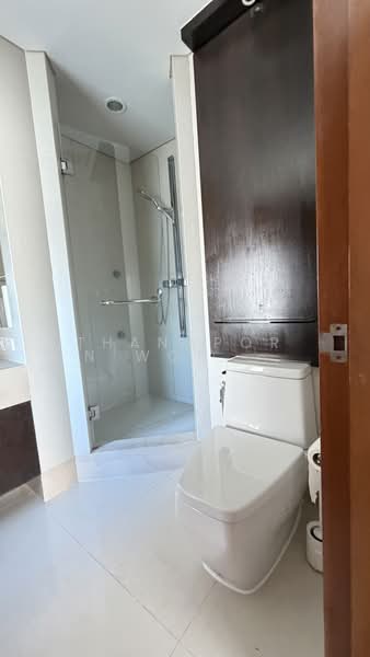 The Park Chidlom, Bangkok, 1 Petchaburi Road, Pathum Wan, Bangkok, 2 Bedrooms, 145 sqm, Condo For Rent, by Thanaporn Wongcharoen, 500341606 - DDproperty.com