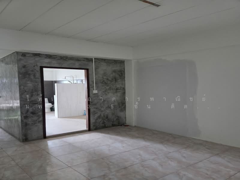 For Rent: 3.5-Storey Commercial Building in Amphawa, Samut Songkhram, Amphawa, Samut Songkhram, 2 Bedrooms, 144 sqm, Townhouse For Rent, by คุณเอ็มมี่, 500341616 - DDproperty.com