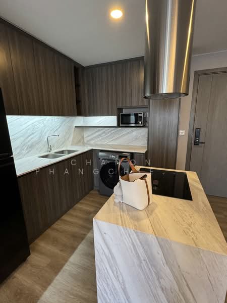 Very Lasalle, Bangkok, 242 Soi Lasalle 24, Bang Na, Bangkok, 1 Bedroom, 65 sqm, Condo For Rent, by Chanon Phangchienghien, 500341627 - DDproperty.com