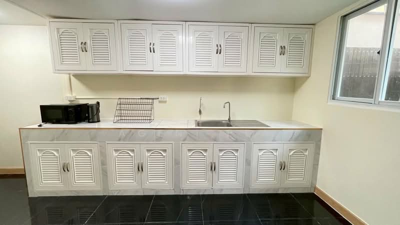 Baan Suan Racha Kaset – Nawamin, Bangkok, Soi Ram Inthra 14, Ram Inthra Road, Chorake Bua, Lat Phrao, Bangkok, 4 Bedrooms, 160 sqm, Single Detached House For Sale, by Agent Pla, 500341649 - DDproperty.com