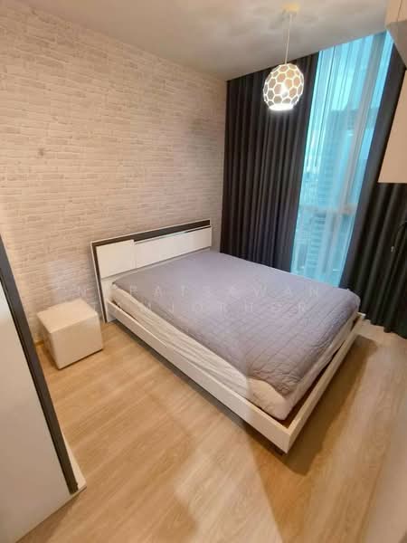 Noble Revolve Ratchada 2, Bangkok, 70 Soi Ratchadaphisek 10, Ratchadaphisek Road, Huai Khwang, Bangkok, 2 Bedrooms, 40 sqm, Condo For Rent, by Napatsawan Tamjorhor, 500341664 - DDproperty.com