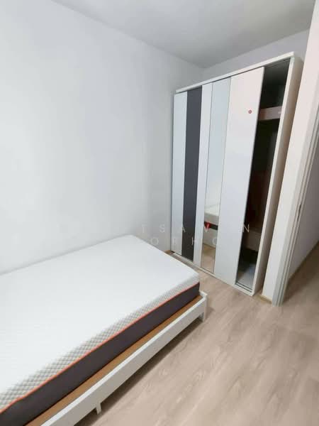 Noble Revolve Ratchada 2, Bangkok, 70 Soi Ratchadaphisek 10, Ratchadaphisek Road, Huai Khwang, Bangkok, 2 Bedrooms, 40 sqm, Condo For Rent, by Napatsawan Tamjorhor, 500341664 - DDproperty.com