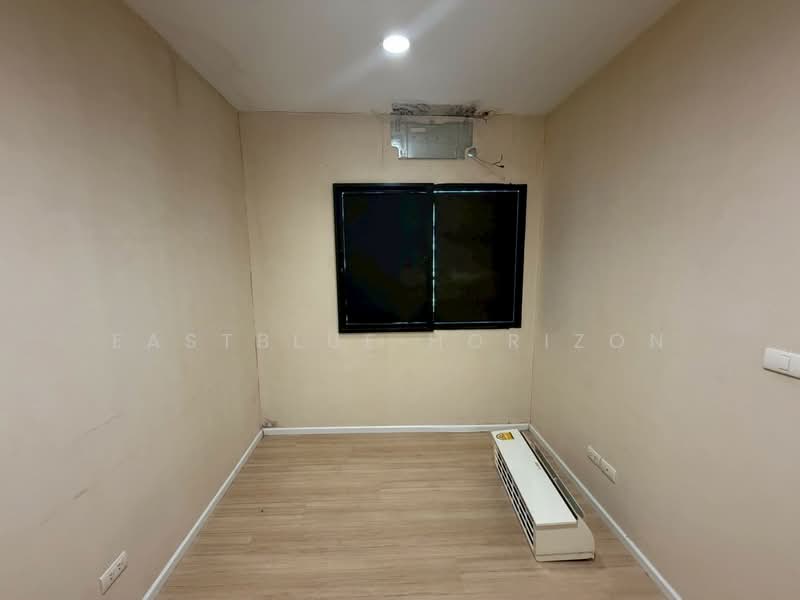 Baan Klang Muang Kalpapruek, Bangkok, Thonburi Court Road, Bang Wa, Phasi Charoen, Bangkok, 3 Bedrooms, 135 sqm, Townhouse For Sale, by Eastblue Horizon, 500341665 - DDproperty.com