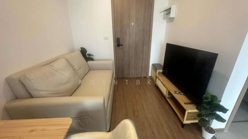 The LIVIN Ramkhamhaeng, Bangkok, Ramkhamhaeng Road, Hua Mak, Bang Kapi, Bangkok, 1 Bedroom, 33 sqm, Condo For Rent, by Agentbkk, 500341671 - DDproperty.com